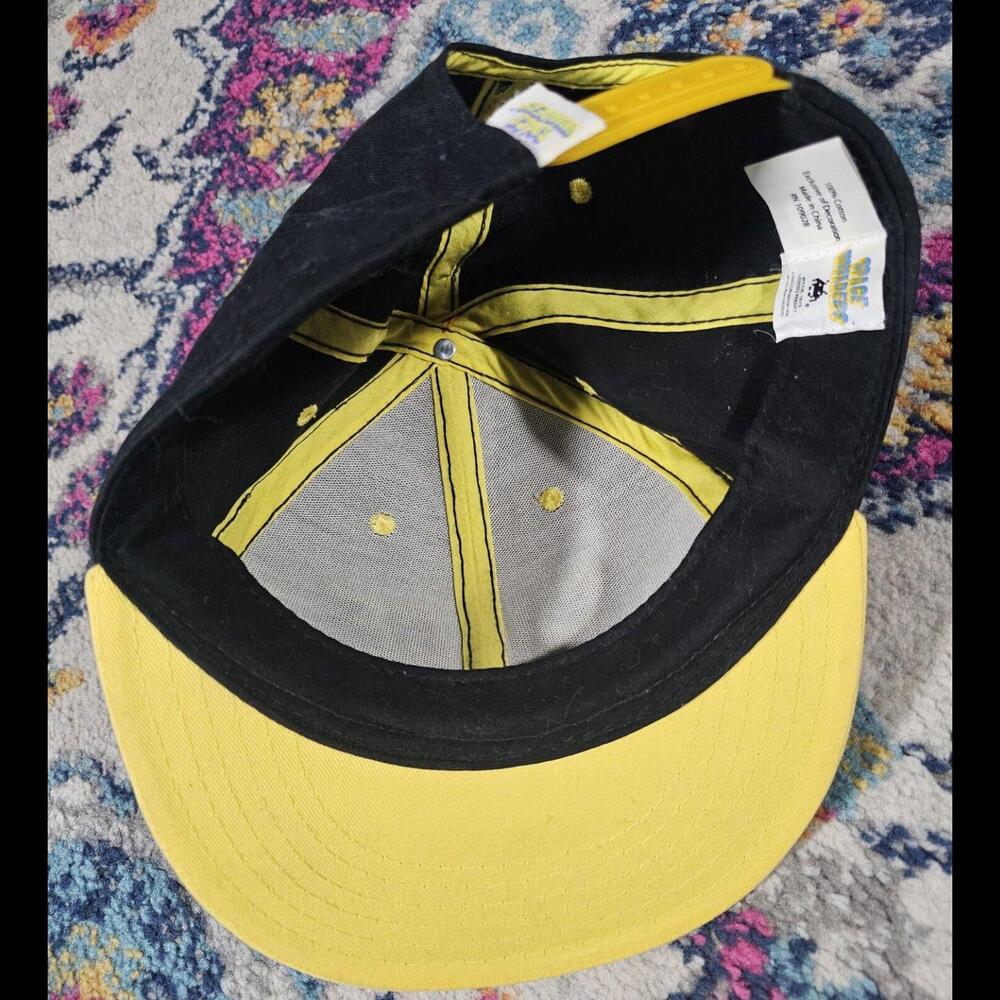 Space Invaders Hat Adjustable Snapback Black Yell… - image 7